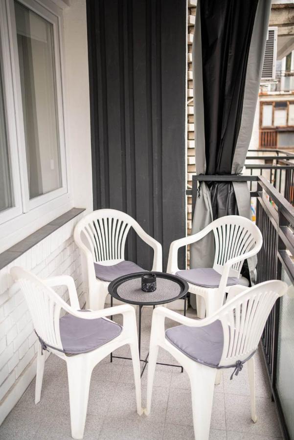 Dora Apartment Бор Екстериор снимка
