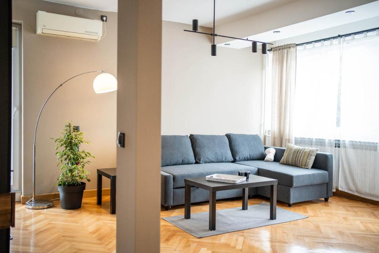 Dora Apartment Бор Екстериор снимка